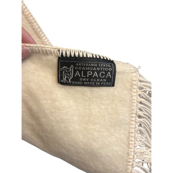 Handmade Alpaca Fiber Scarf With Tassels - 62" Long - Cream - Artesania Textil - Picture 2 of 4